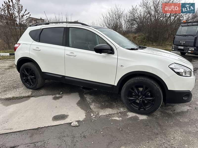 Внедорожник / Кроссовер Nissan Qashqai 2013 в Бердичеве