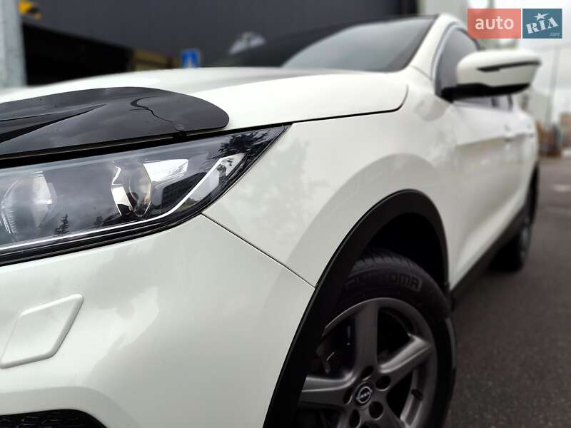 Внедорожник / Кроссовер Nissan Qashqai 2019 в Киеве