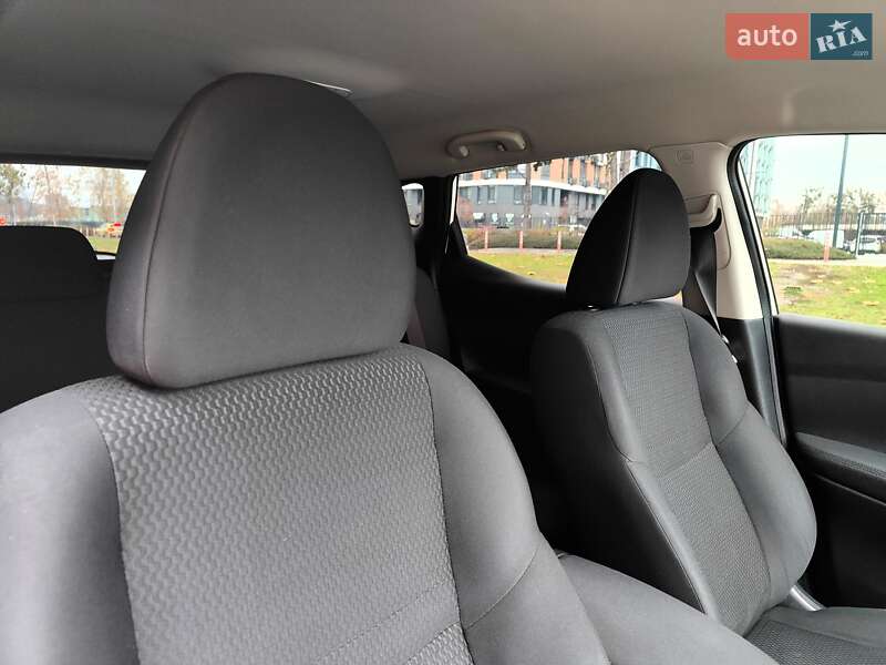 Внедорожник / Кроссовер Nissan Qashqai 2019 в Киеве