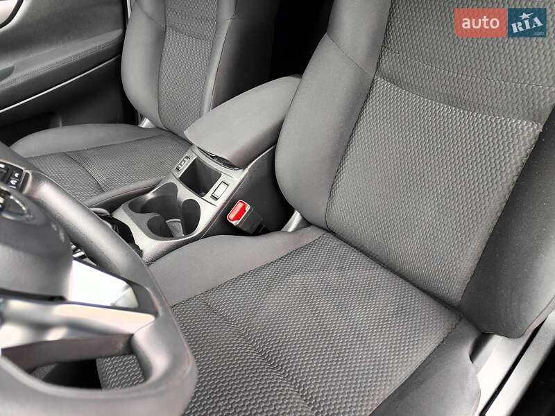 Внедорожник / Кроссовер Nissan Qashqai 2019 в Киеве