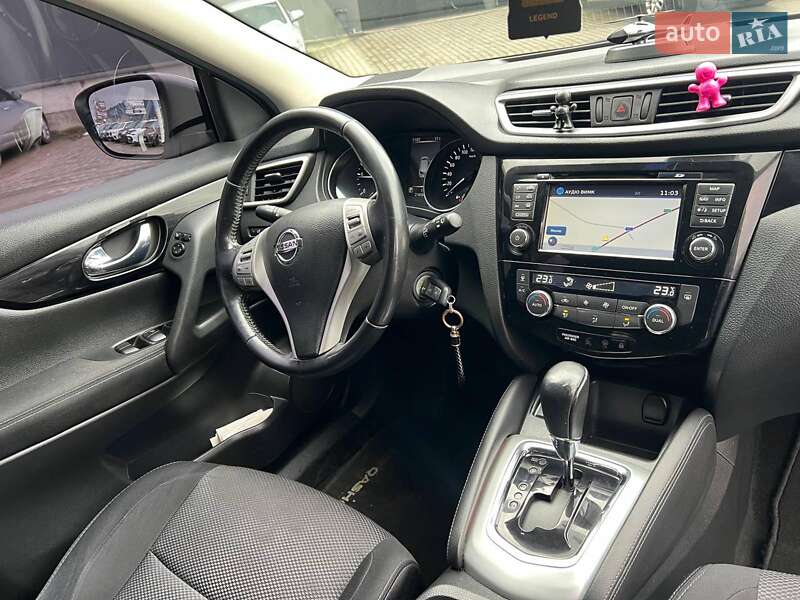 Внедорожник / Кроссовер Nissan Qashqai 2017 в Львове фото 40 Внедорожник / Кроссовер Nissan Qashqai 2017 в Львове