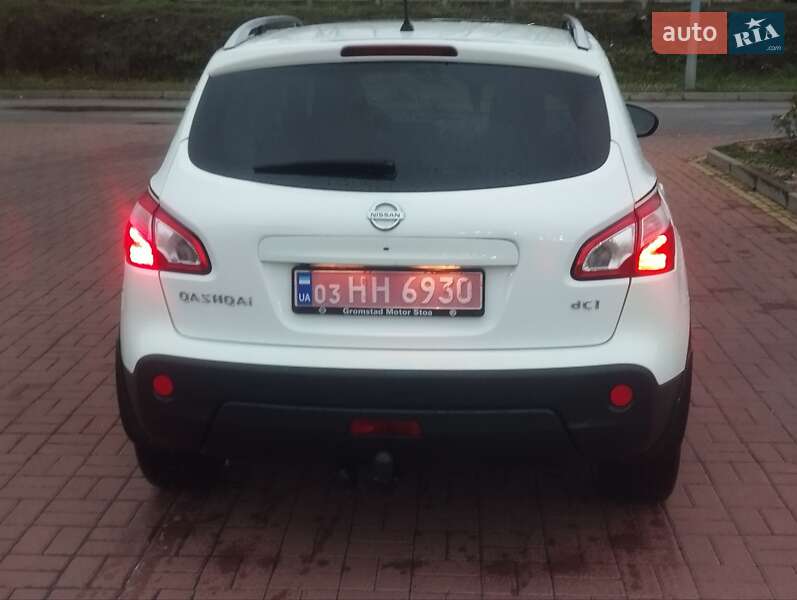 Внедорожник / Кроссовер Nissan Qashqai 2011 в Новых Санжарах
