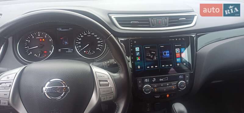 Позашляховик / Кросовер Nissan Qashqai 2016 в Броварах