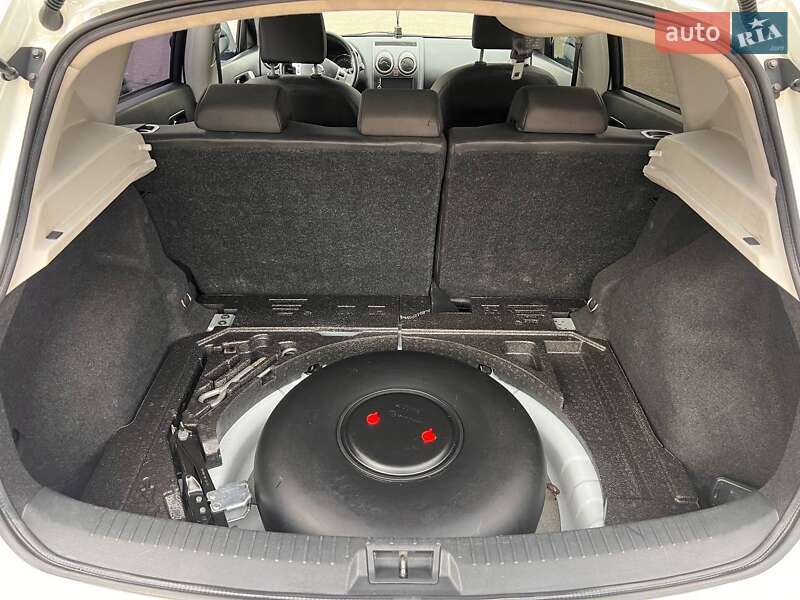 Внедорожник / Кроссовер Nissan Qashqai 2010 в Одессе фото 28 Внедорожник / Кроссовер Nissan Qashqai 2010 в Одессе