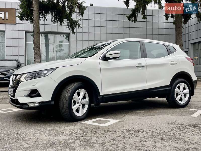 Внедорожник / Кроссовер Nissan Qashqai 2020 в Киеве
