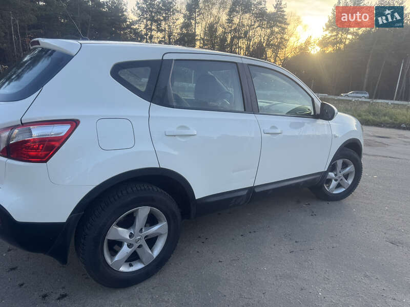 Внедорожник / Кроссовер Nissan Qashqai 2012 в Новояворовске фото 3 Внедорожник / Кроссовер Nissan Qashqai 2012 в Новояворовске