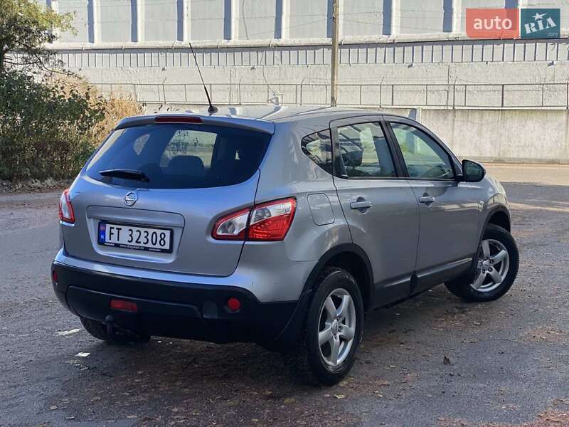 Внедорожник / Кроссовер Nissan Qashqai 2010 в Звягеле фото 5 Внедорожник / Кроссовер Nissan Qashqai 2010 в Звягеле