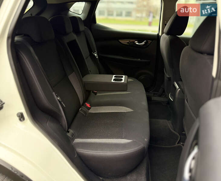 Внедорожник / Кроссовер Nissan Qashqai 2019 в Харькове