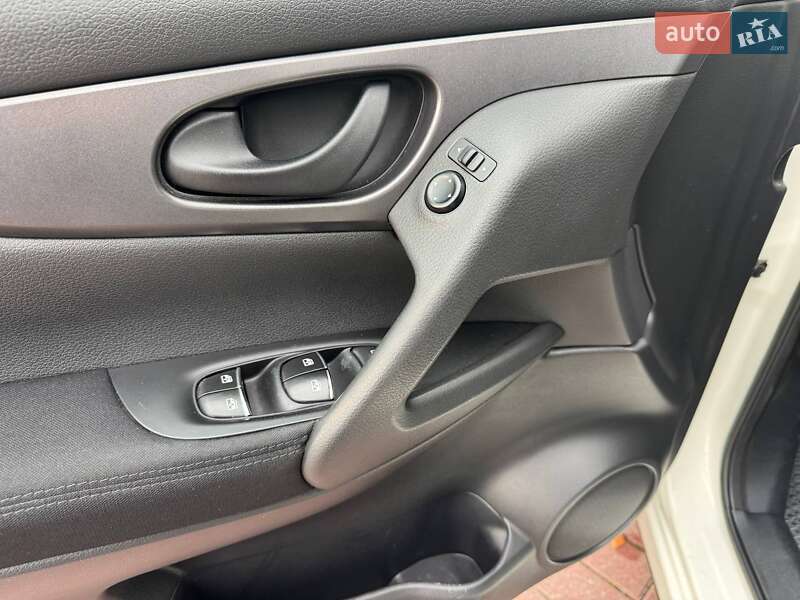 Внедорожник / Кроссовер Nissan Qashqai 2018 в Днепре