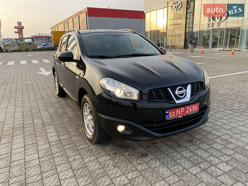 Внедорожник / Кроссовер Nissan Qashqai 2013 в Ровно