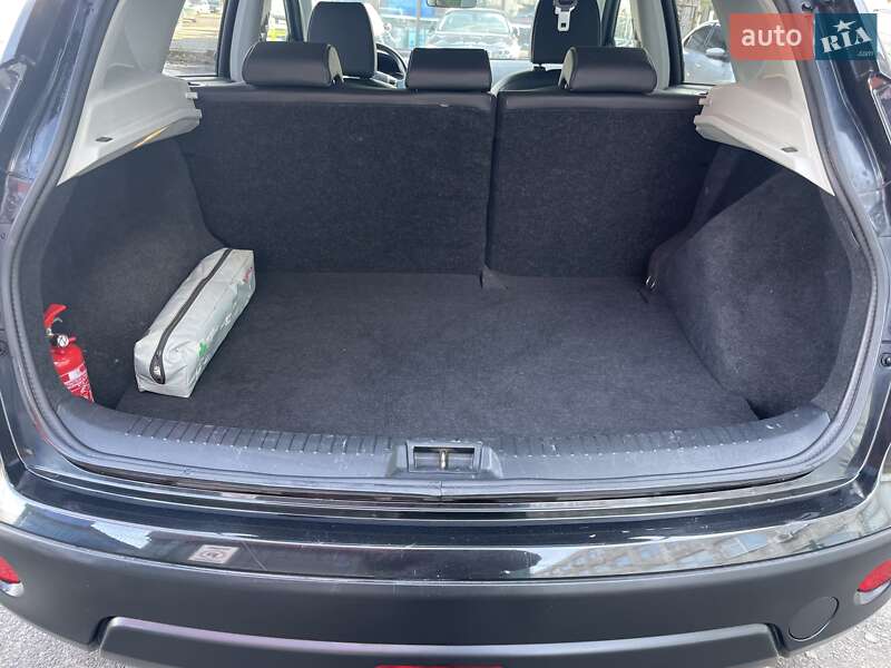 Внедорожник / Кроссовер Nissan Qashqai 2013 в Сумах фото 27 Внедорожник / Кроссовер Nissan Qashqai 2013 в Сумах