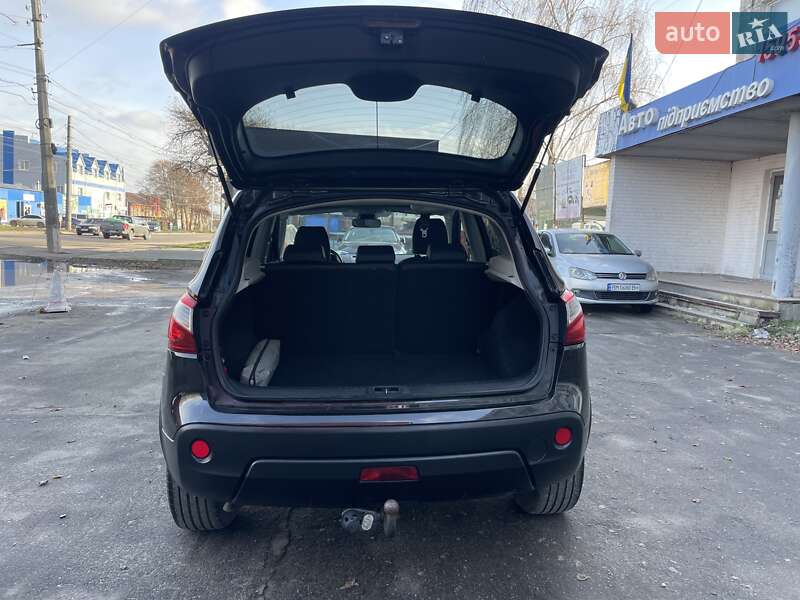 Внедорожник / Кроссовер Nissan Qashqai 2013 в Сумах фото 29 Внедорожник / Кроссовер Nissan Qashqai 2013 в Сумах