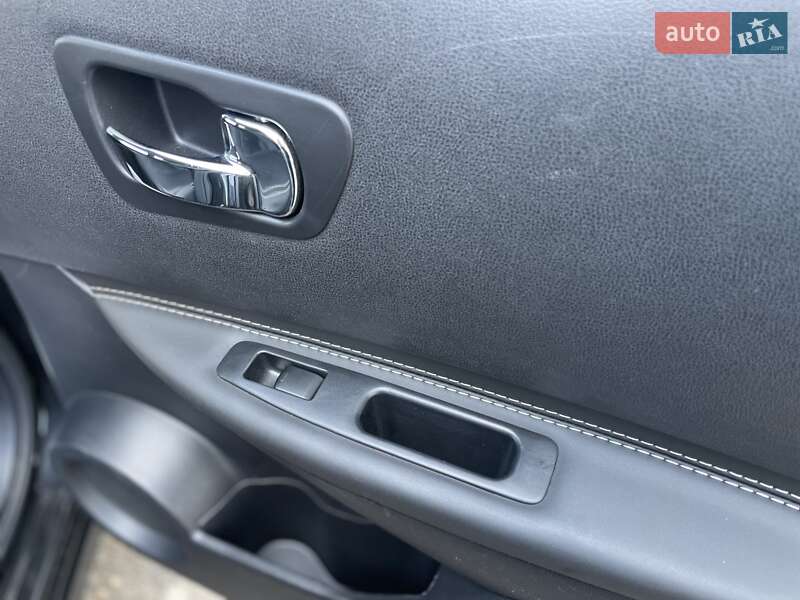 Внедорожник / Кроссовер Nissan Qashqai 2013 в Сумах фото 32 Внедорожник / Кроссовер Nissan Qashqai 2013 в Сумах