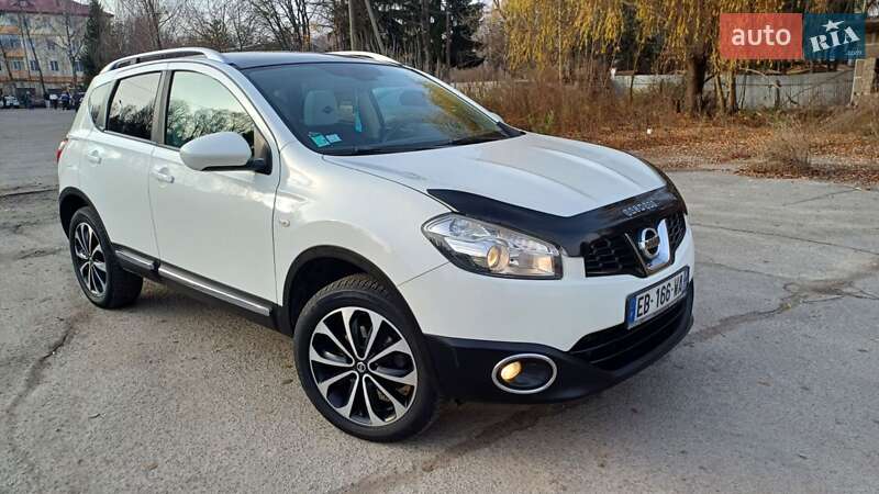 Внедорожник / Кроссовер Nissan Qashqai 2011 в Звягеле фото 4 Внедорожник / Кроссовер Nissan Qashqai 2011 в Звягеле