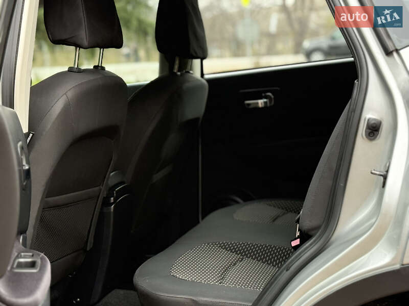 Внедорожник / Кроссовер Nissan Qashqai 2009 в Староконстантинове фото 15 Внедорожник / Кроссовер Nissan Qashqai 2009 в Староконстантинове