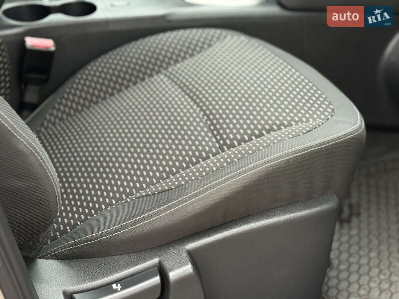 Внедорожник / Кроссовер Nissan Qashqai 2009 в Староконстантинове фото 22 Внедорожник / Кроссовер Nissan Qashqai 2009 в Староконстантинове