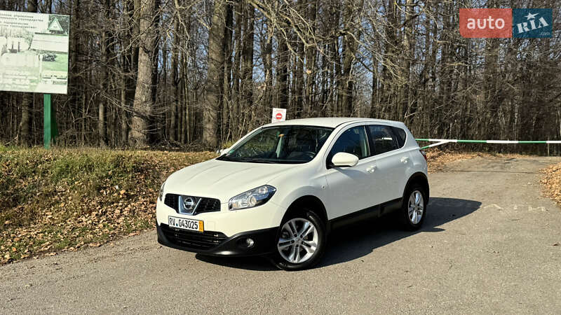 Внедорожник / Кроссовер Nissan Qashqai 2014 в Виннице