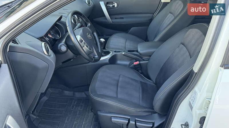 Внедорожник / Кроссовер Nissan Qashqai 2014 в Виннице