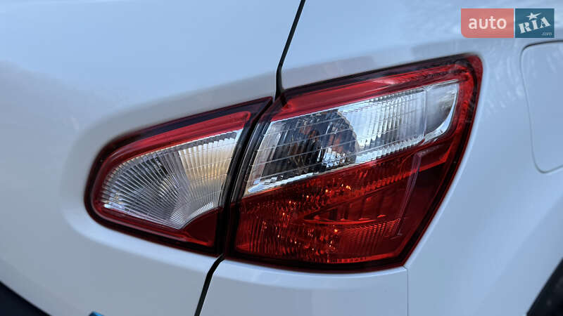 Внедорожник / Кроссовер Nissan Qashqai 2014 в Виннице