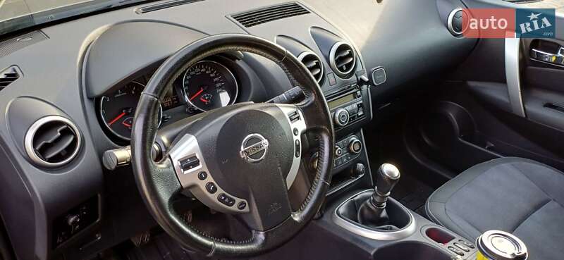Внедорожник / Кроссовер Nissan Qashqai 2010 в Ровно фото 16 Внедорожник / Кроссовер Nissan Qashqai 2010 в Ровно