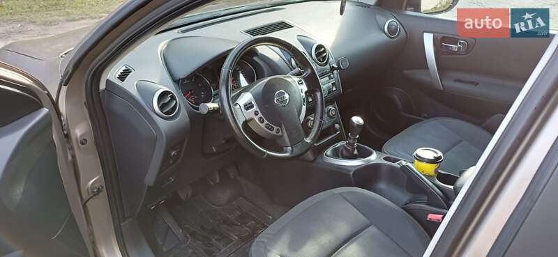 Внедорожник / Кроссовер Nissan Qashqai 2010 в Ровно фото 15 Внедорожник / Кроссовер Nissan Qashqai 2010 в Ровно