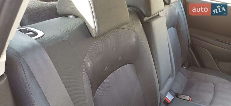 Внедорожник / Кроссовер Nissan Qashqai 2010 в Ровно фото 24 Внедорожник / Кроссовер Nissan Qashqai 2010 в Ровно