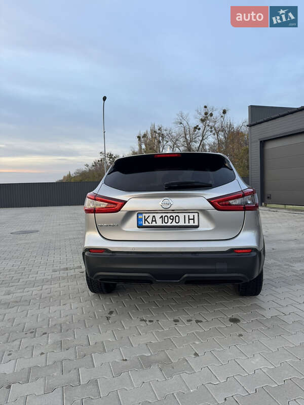 Внедорожник / Кроссовер Nissan Qashqai 2017 в Кагарлыке фото 6 Внедорожник / Кроссовер Nissan Qashqai 2017 в Кагарлыке