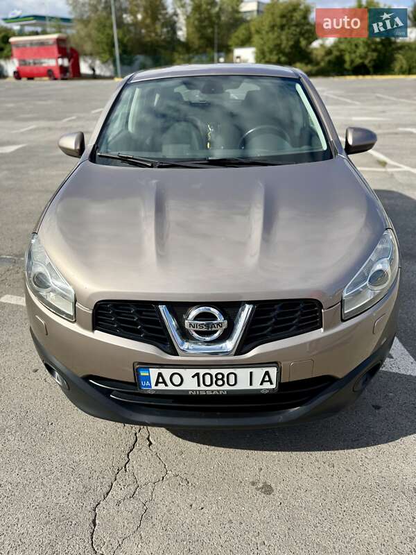 Внедорожник / Кроссовер Nissan Qashqai 2013 в Ужгороде фото 8 Внедорожник / Кроссовер Nissan Qashqai 2013 в Ужгороде