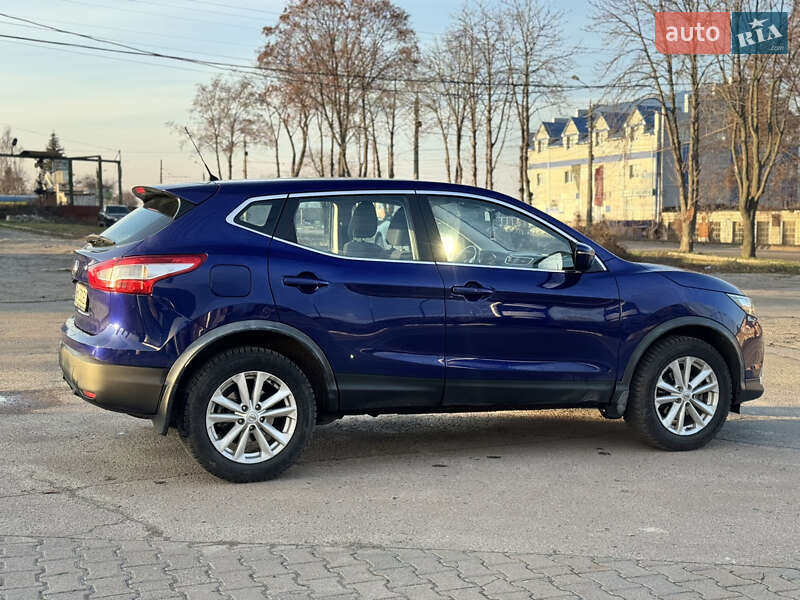 Внедорожник / Кроссовер Nissan Qashqai 2016 в Сумах фото 8 Внедорожник / Кроссовер Nissan Qashqai 2016 в Сумах