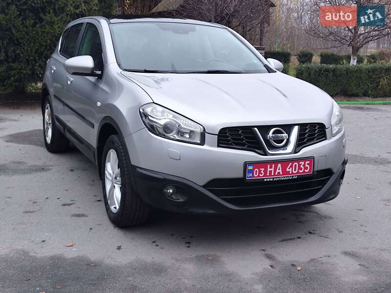 Внедорожник / Кроссовер Nissan Qashqai 2010 в Звягеле