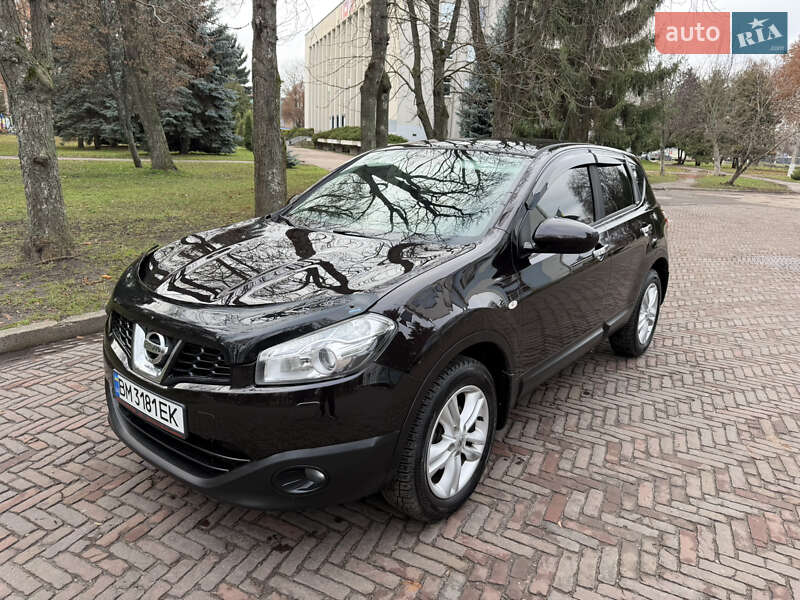 Внедорожник / Кроссовер Nissan Qashqai 2011 в Конотопе