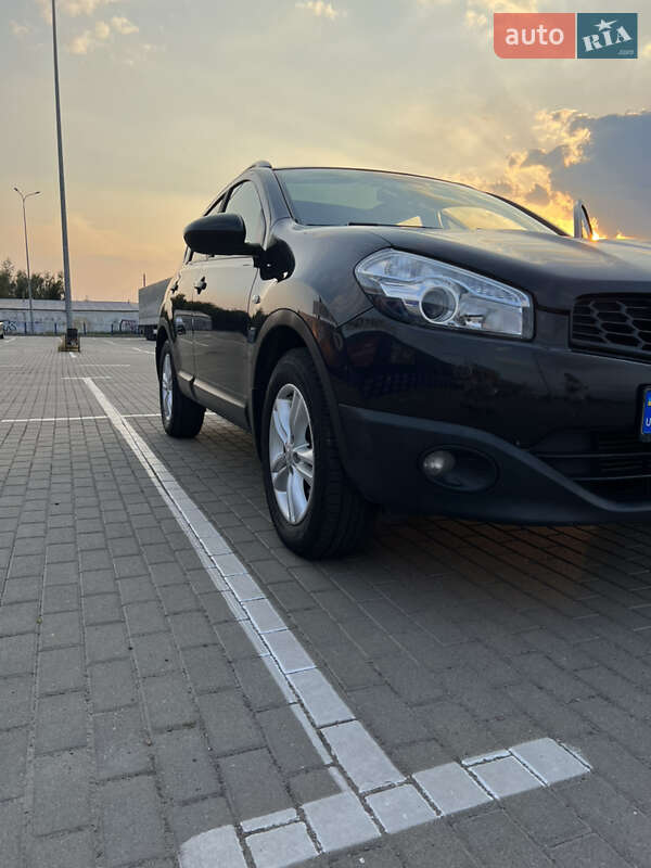 Nissan Qashqai 2011