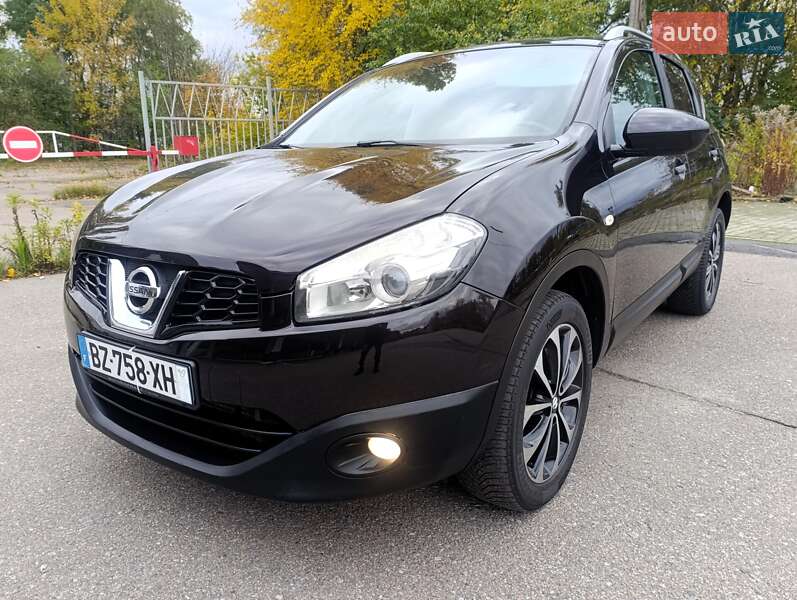 Внедорожник / Кроссовер Nissan Qashqai 2011 в Житомире фото 2 Внедорожник / Кроссовер Nissan Qashqai 2011 в Житомире