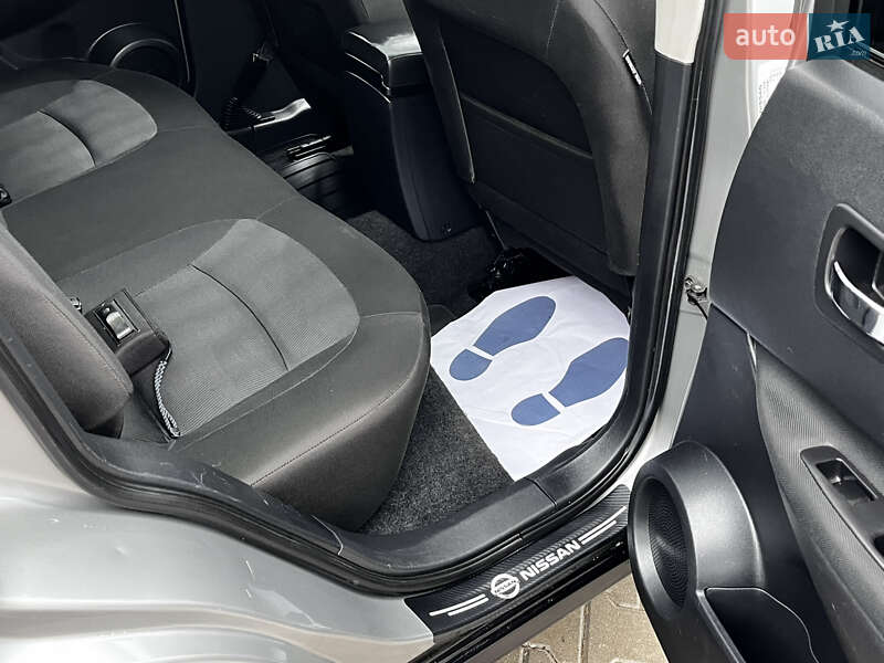 Внедорожник / Кроссовер Nissan Qashqai 2011 в Косове