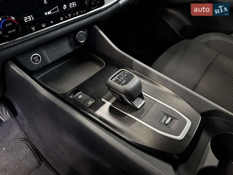 Позашляховик / Кросовер Nissan Qashqai 2022 в Києві