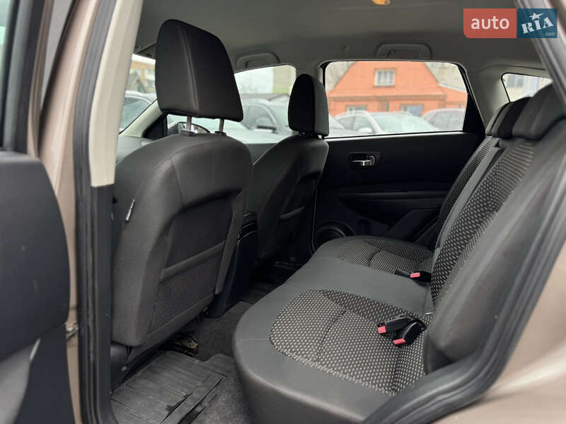 Позашляховик / Кросовер Nissan Qashqai 2009 в Бердичеві фото 31 Позашляховик / Кросовер Nissan Qashqai 2009 в Бердичеві
