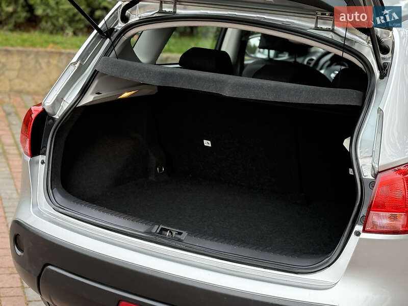 Внедорожник / Кроссовер Nissan Qashqai 2009 в Вознесенске фото 12 Внедорожник / Кроссовер Nissan Qashqai 2009 в Вознесенске