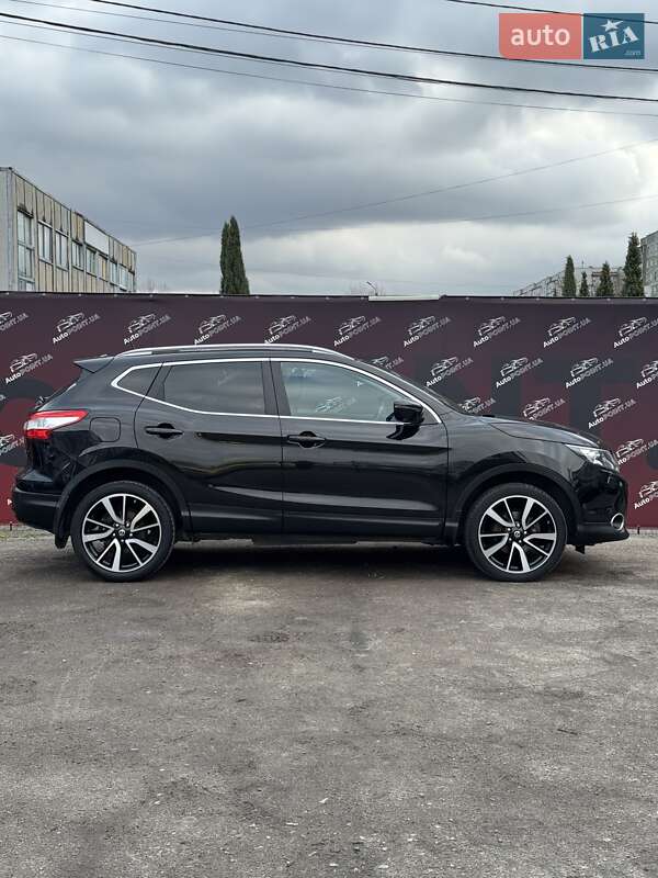 Внедорожник / Кроссовер Nissan Qashqai 2014 в Сумах