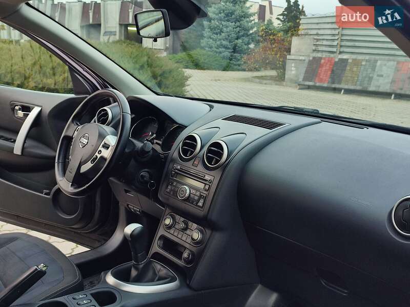 Внедорожник / Кроссовер Nissan Qashqai 2010 в Павлограде фото 36 Внедорожник / Кроссовер Nissan Qashqai 2010 в Павлограде