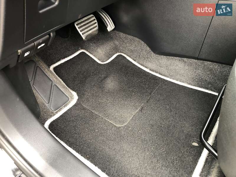 Позашляховик / Кросовер Nissan Qashqai 2012 в Житомирі