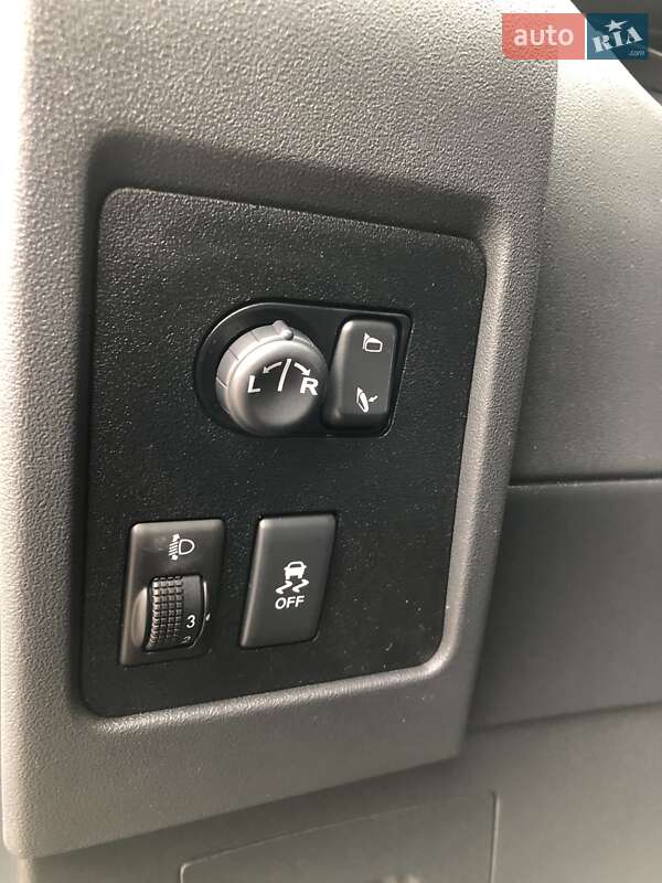 Позашляховик / Кросовер Nissan Qashqai 2012 в Житомирі