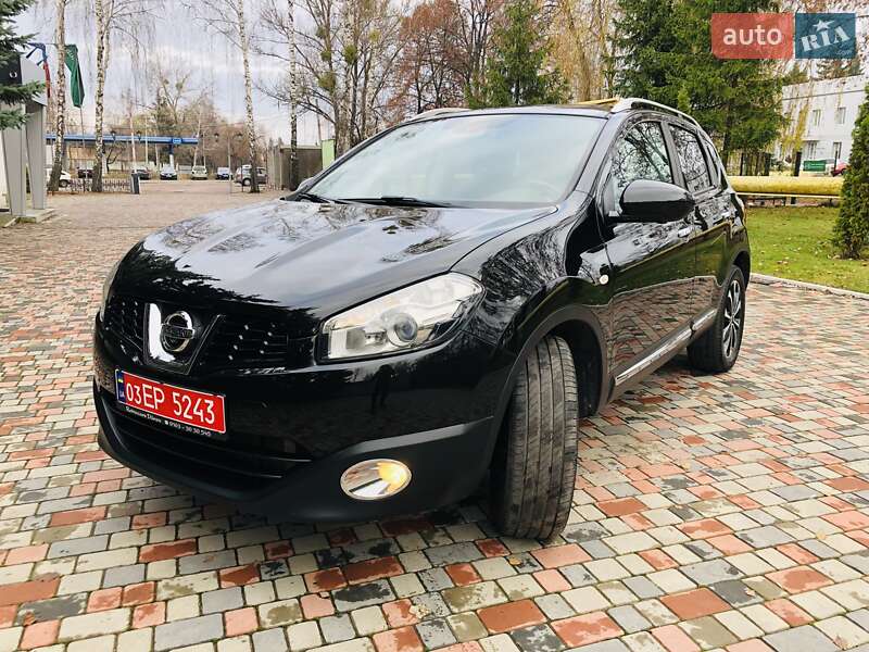 Позашляховик / Кросовер Nissan Qashqai 2012 в Житомирі