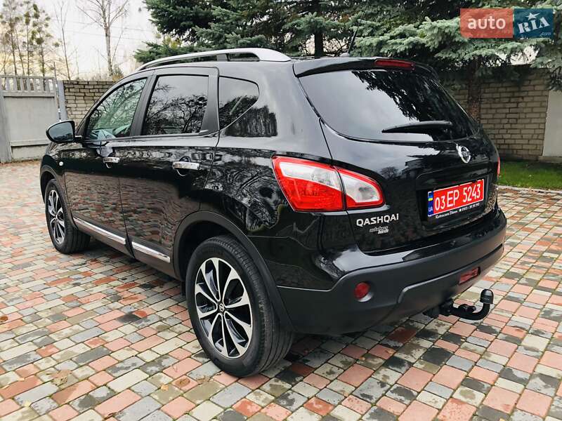 Позашляховик / Кросовер Nissan Qashqai 2012 в Житомирі