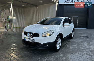 Внедорожник / Кроссовер Nissan Qashqai 2010 в Кицмани