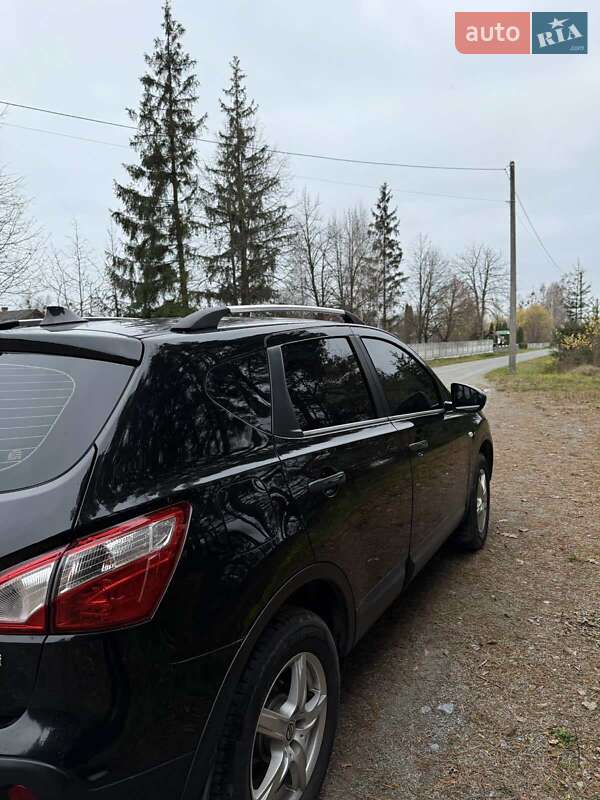 Внедорожник / Кроссовер Nissan Qashqai 2013 в Житомире