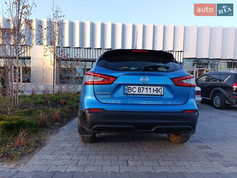 Внедорожник / Кроссовер Nissan Qashqai 2018 в Львове фото 8 Внедорожник / Кроссовер Nissan Qashqai 2018 в Львове