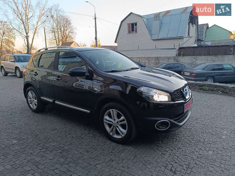 Внедорожник / Кроссовер Nissan Qashqai 2011 в Житомире
