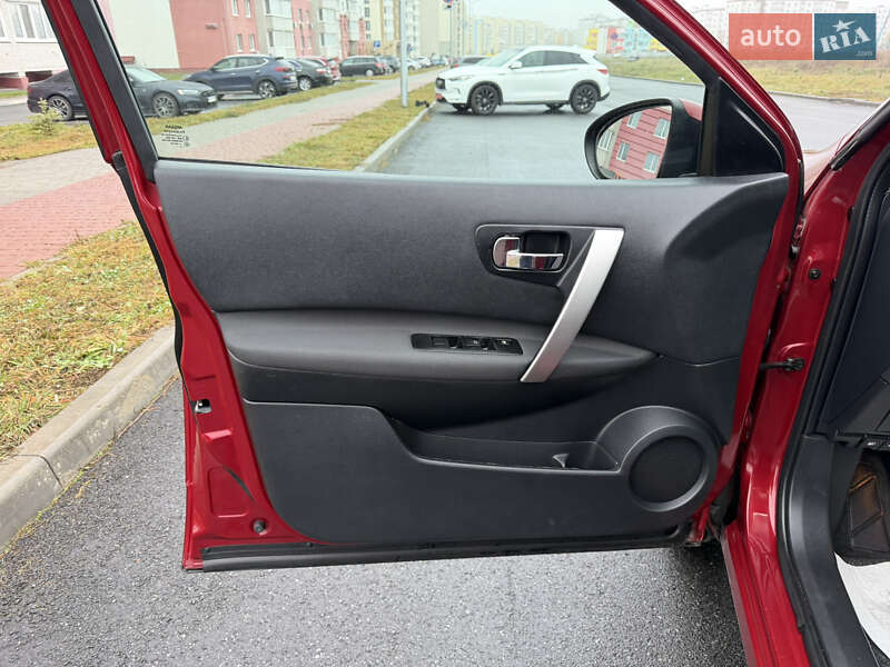 Внедорожник / Кроссовер Nissan Qashqai 2012 в Виннице