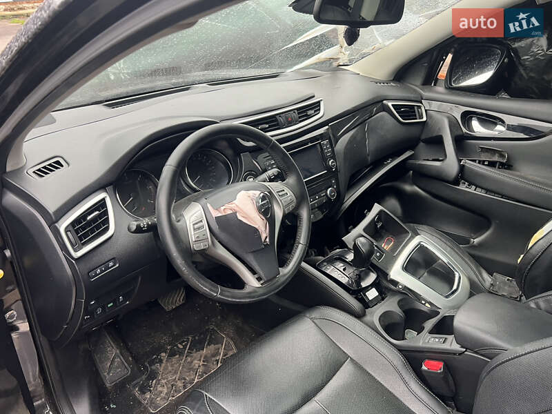 Позашляховик / Кросовер Nissan Qashqai 2016 в Харкові