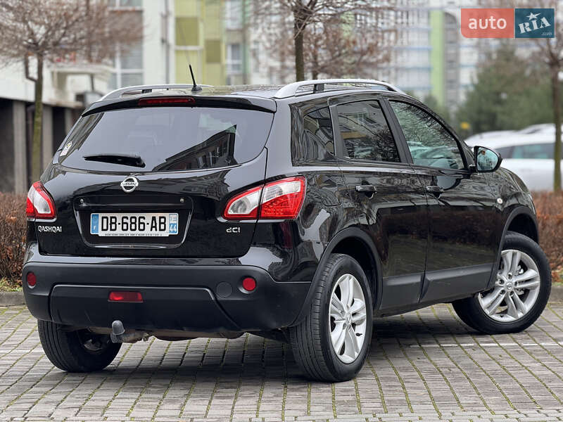 Внедорожник / Кроссовер Nissan Qashqai 2013 в Ивано-Франковске
